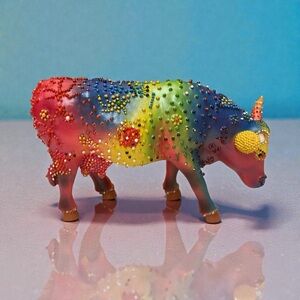 The cow parade figure